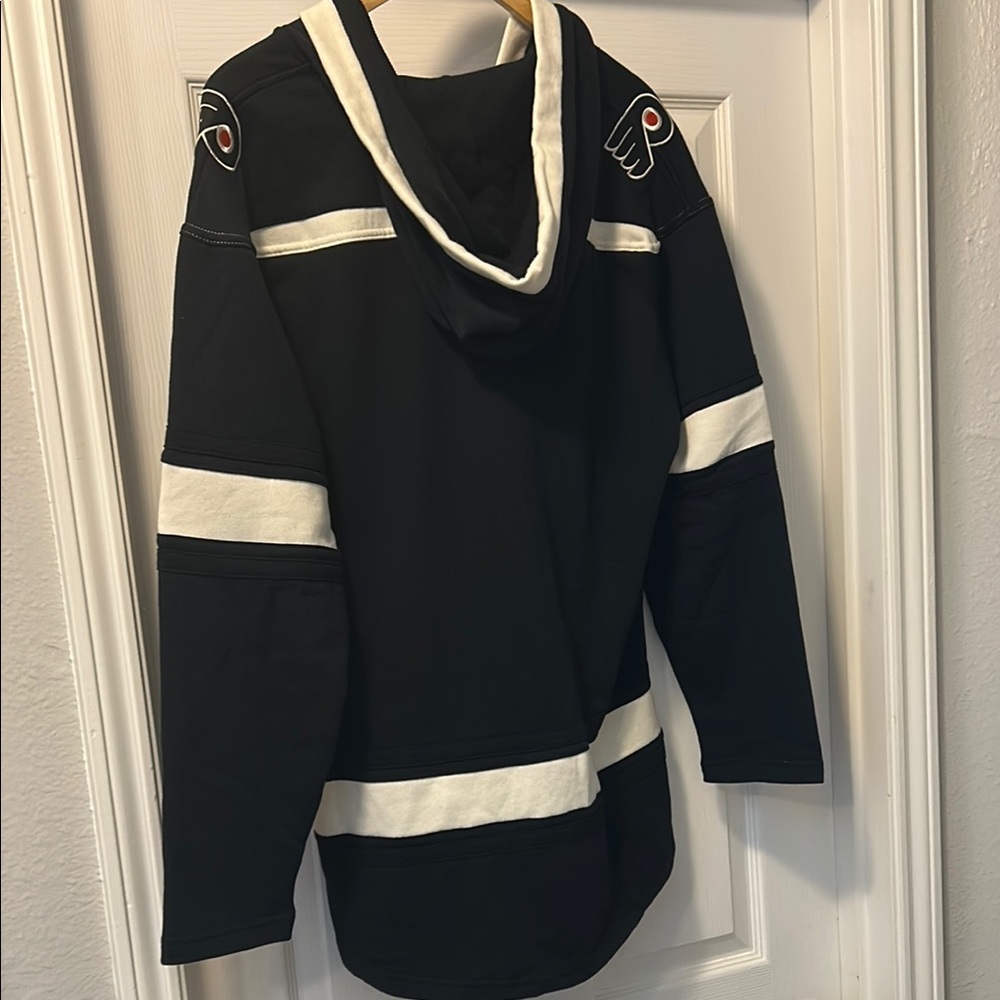 Philadelphia Flyers Hoodie - Picture 5 of 5